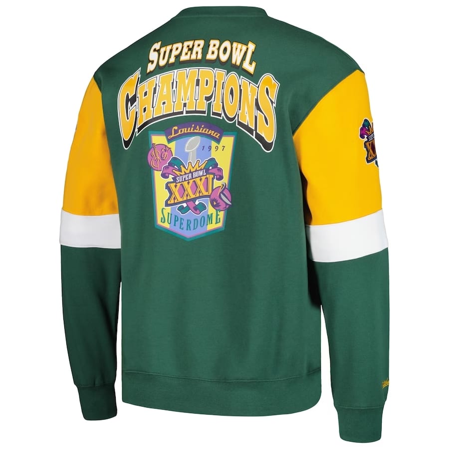 Essential Sweatshirts Hoodie - Image 3